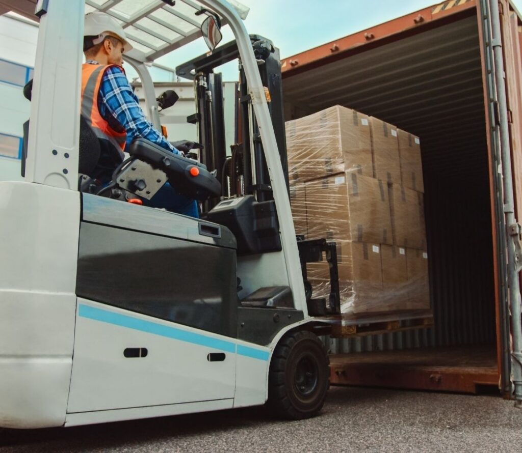 Discover how OLIMP Warehousing’s cross-docking services in Greenville improve efficiency and reduce costs.