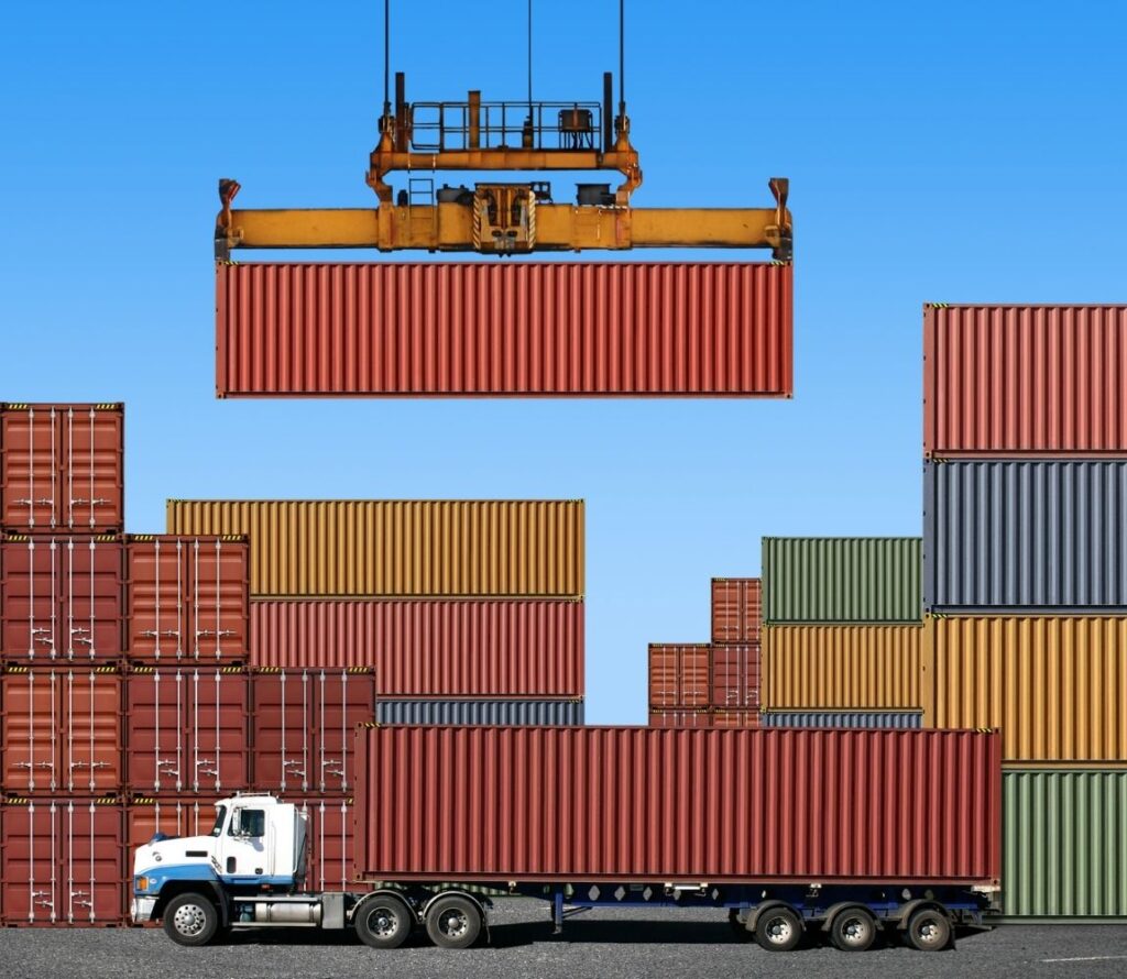 From sea freight to land transport, OLIMP Warehousing provides reliable, customized transloading and drayage solutions to ensure your shipments are always on track.