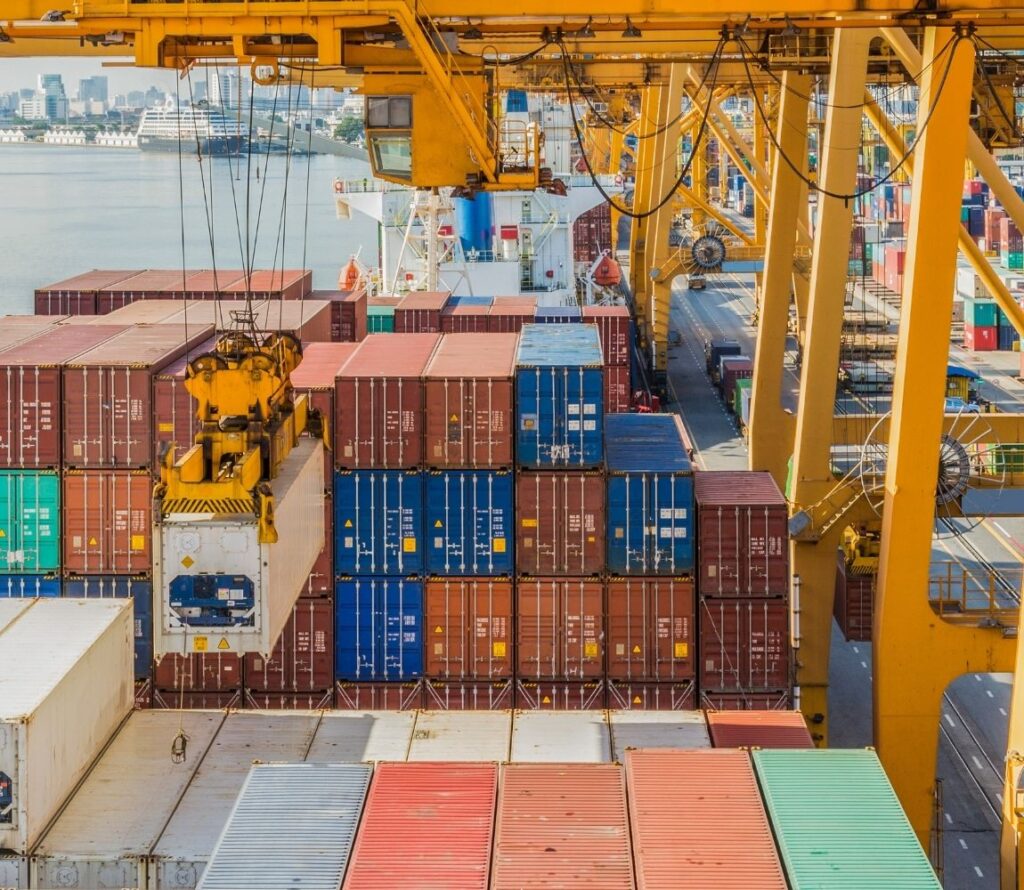 Chicago drayage service near rail ramps and ports
